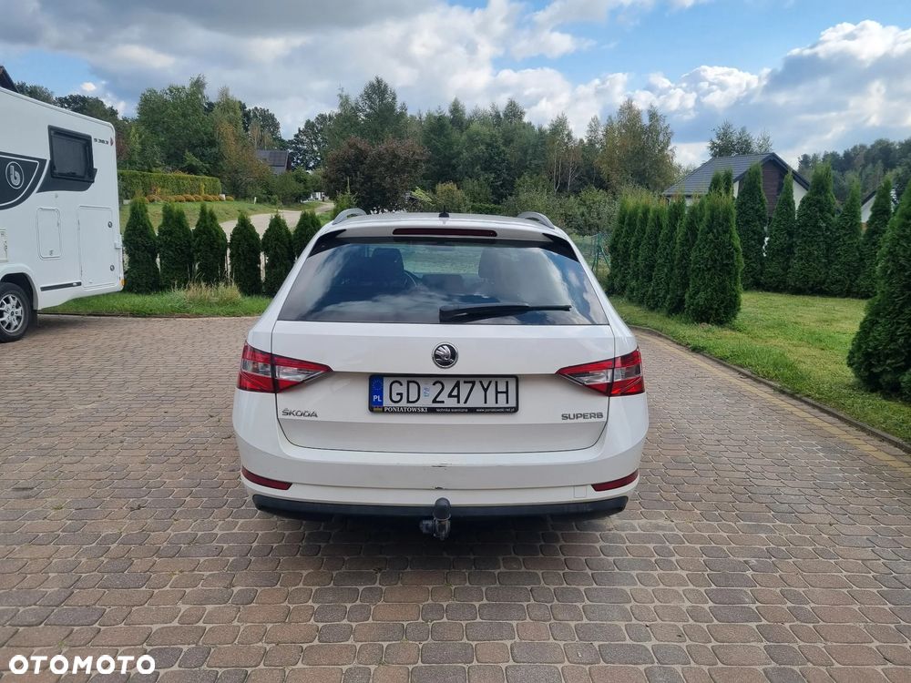 Skoda Superb 1.6 TDI Active - 4