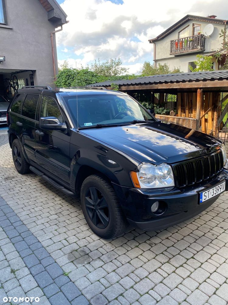 Jeep Grand Cherokee - 4