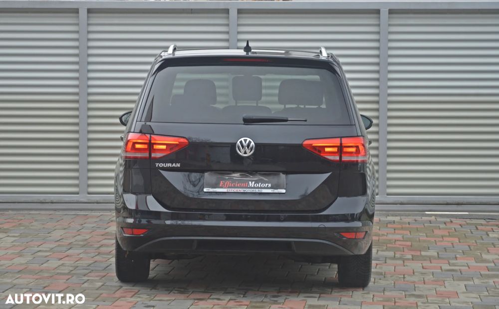 Volkswagen Touran 2.0 TDI SCR DSG Comfortline - 19