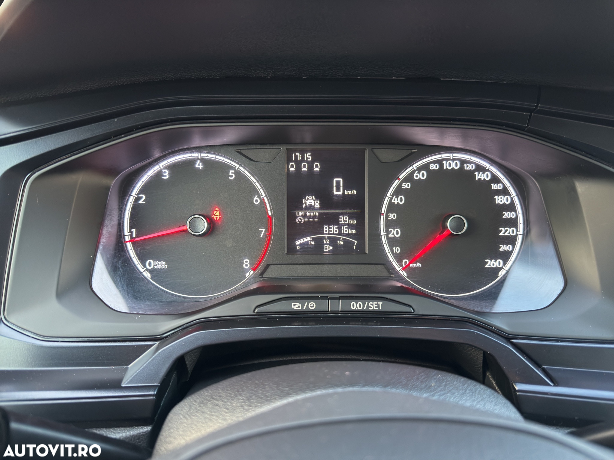 Volkswagen Polo 1.0 Trendline - 6