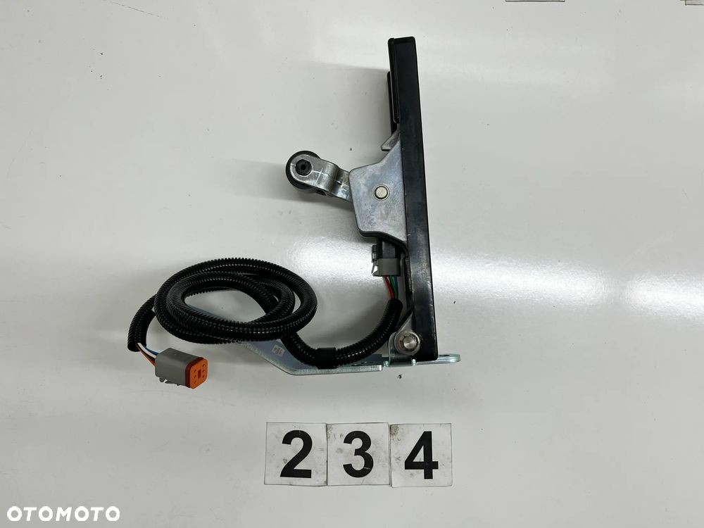 Pedał gazu Volvo 24162558 - 2