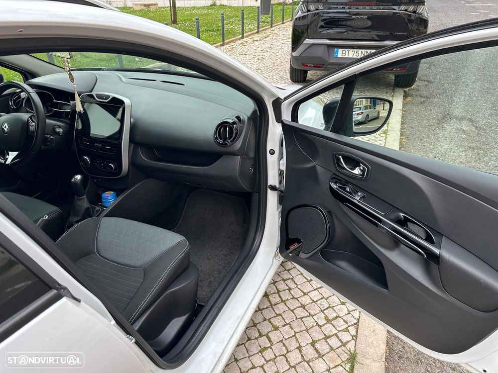 Renault Clio Sport Tourer 0.9 TCE Dynamique S - 10