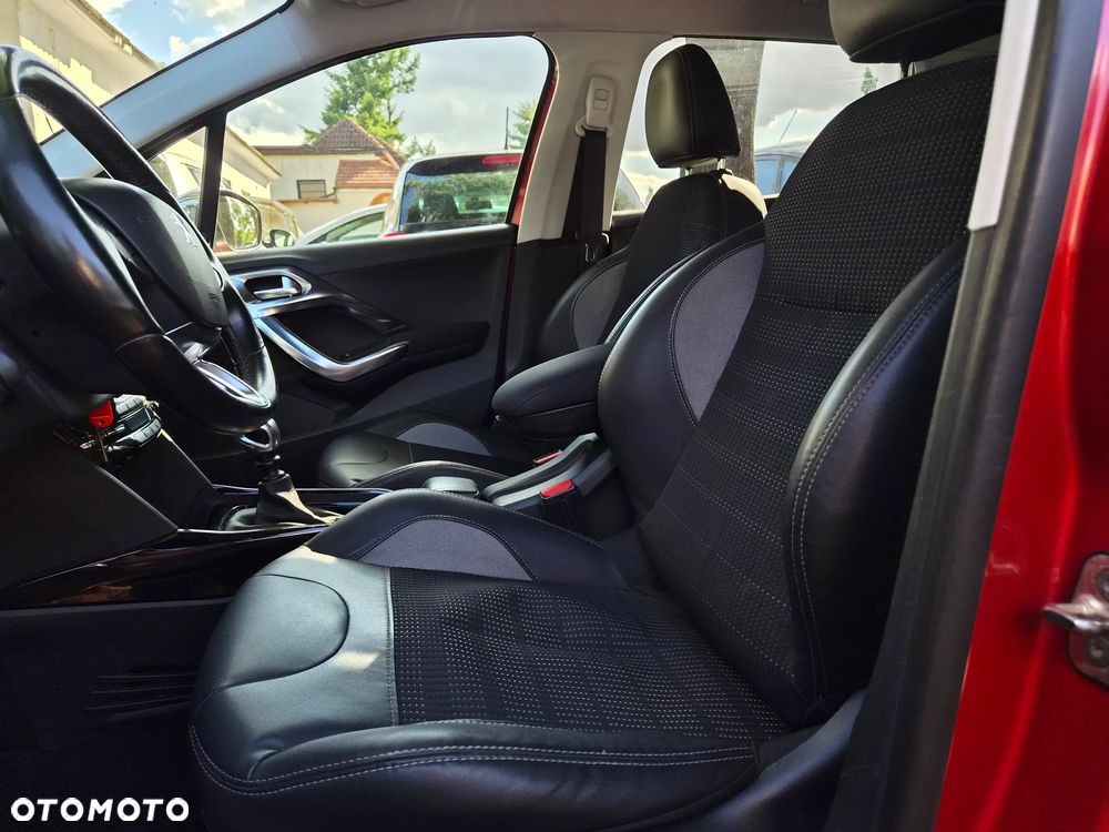 Peugeot 2008 BlueHDi FAP 120 STOP & START Allure - 20