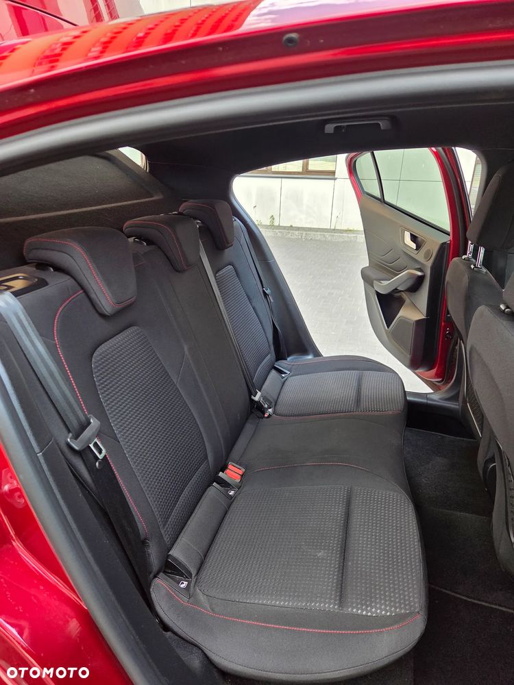 Ford Focus 1.5 EcoBlue Start-Stopp-System ST-LINE - 5