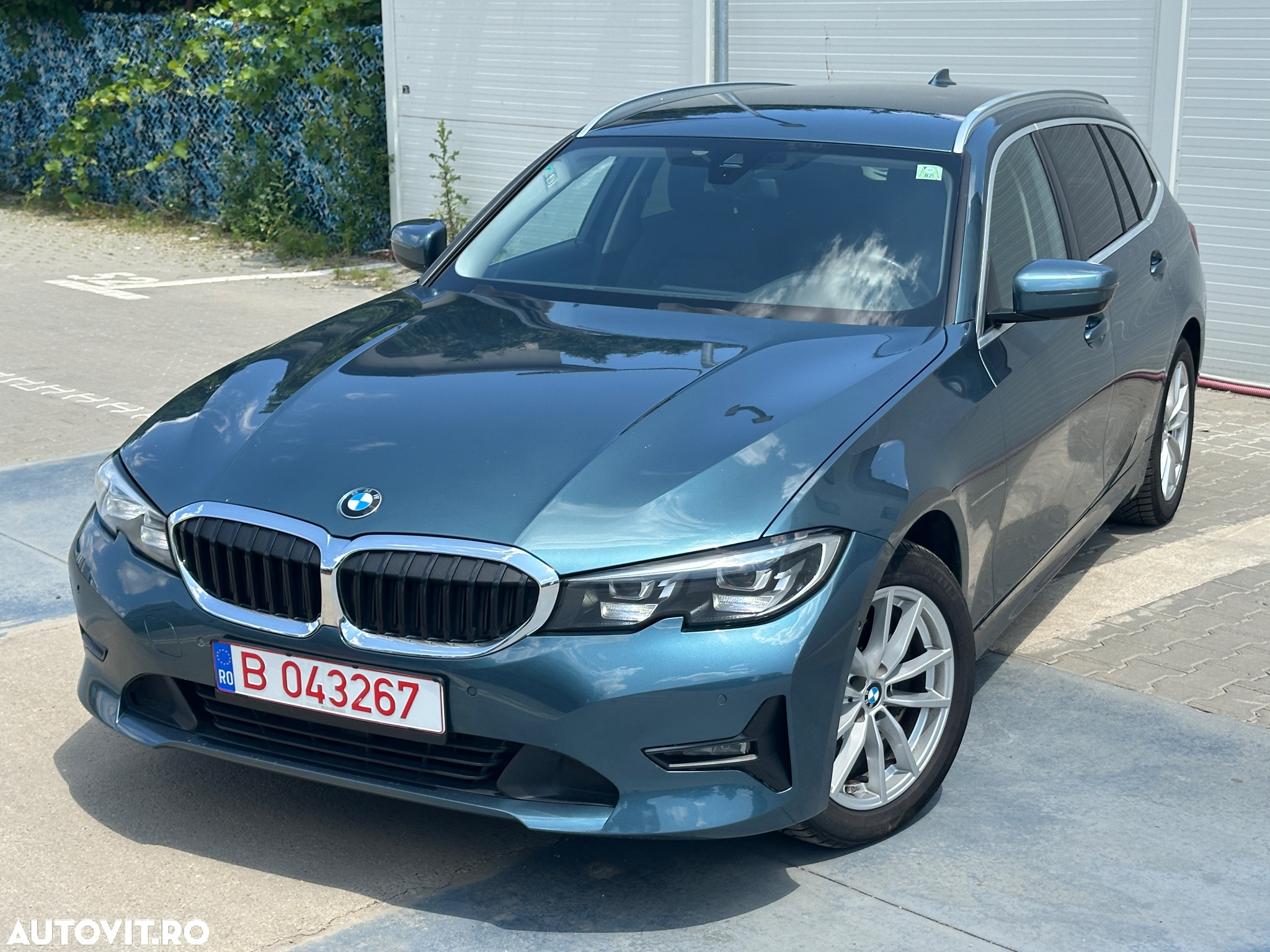 BMW Seria 3 320d AT MHEV - 2
