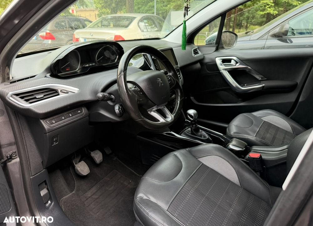 Peugeot 2008 1.6 BlueHDi FAP S&S Allure - 8