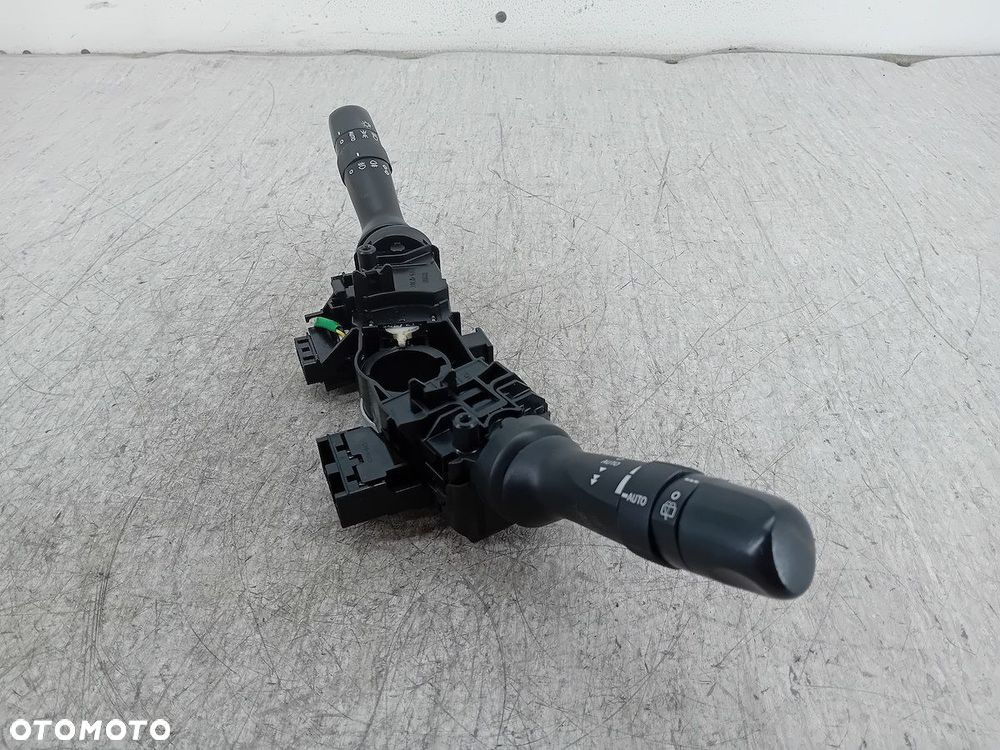 PRZEŁĄCZNIK ZESPOLONY SUBARU XV 2.0 16V - 5