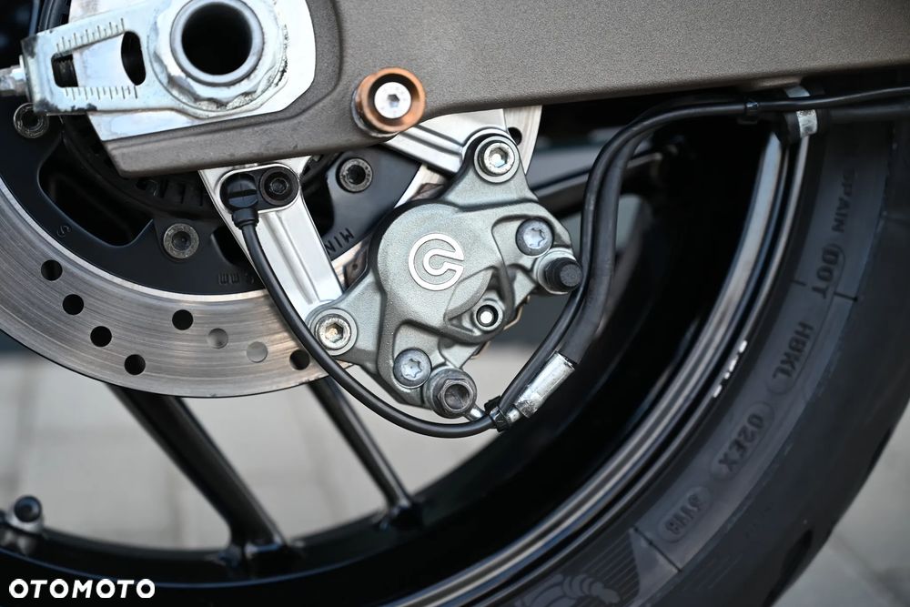 Ducati Monster - 26