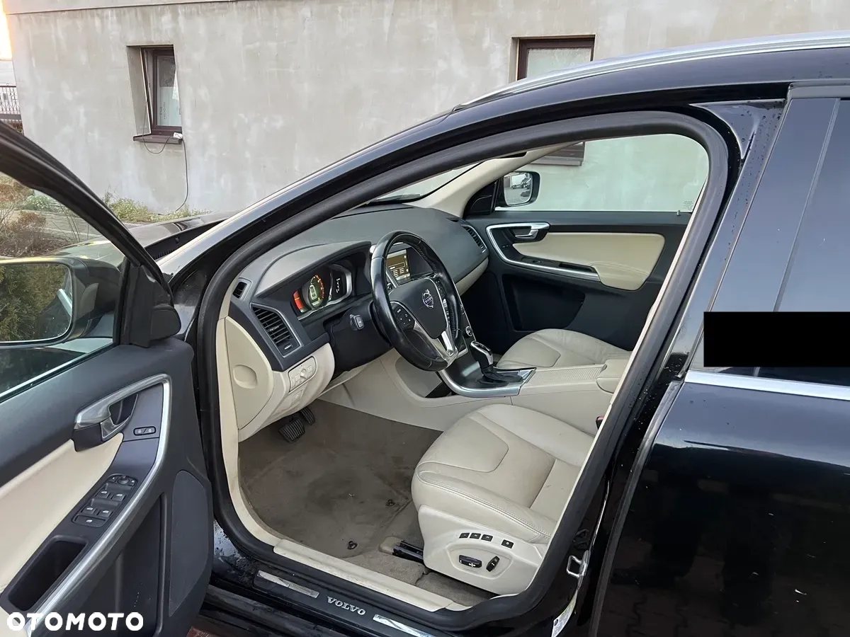 Volvo XC 60 - 23