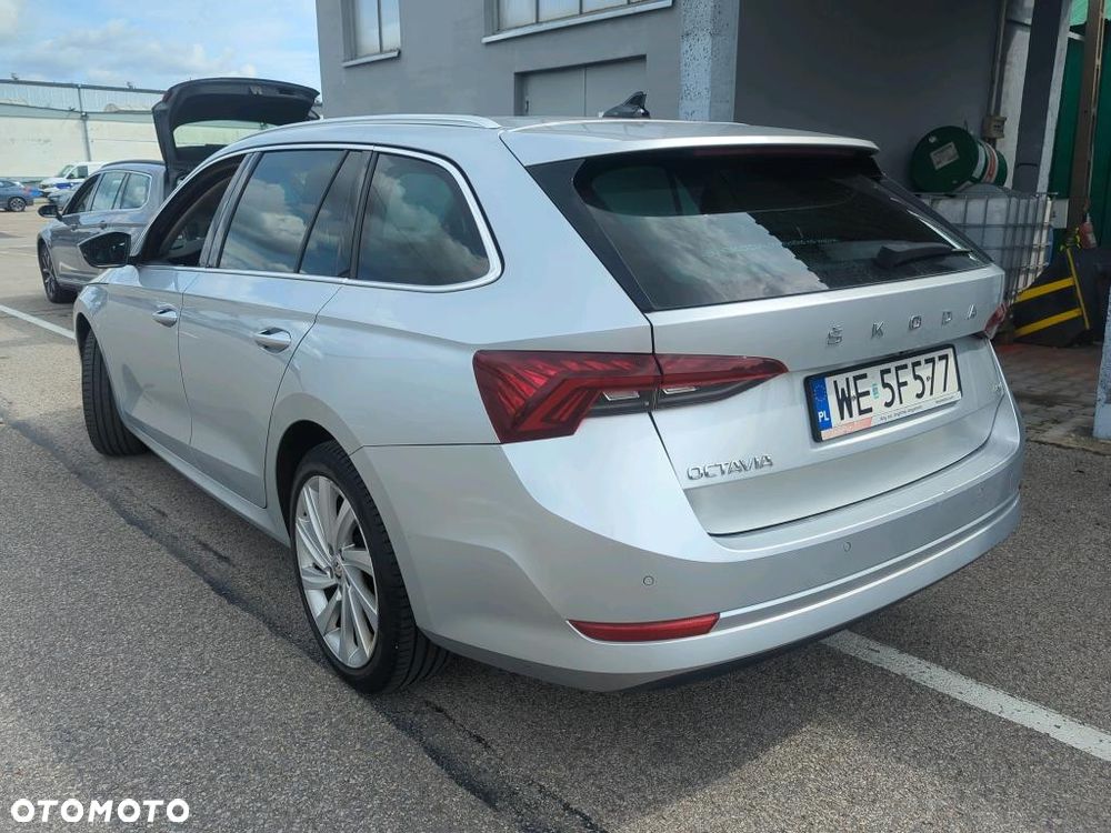 Skoda Octavia 2.0 TDI 4x4 Style DSG - 4