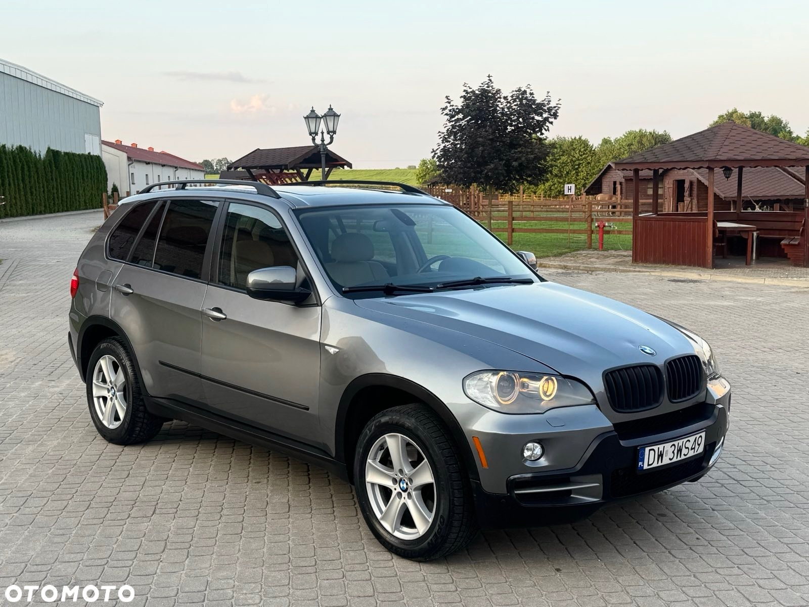 BMW X5 4.8i xDrive - 38
