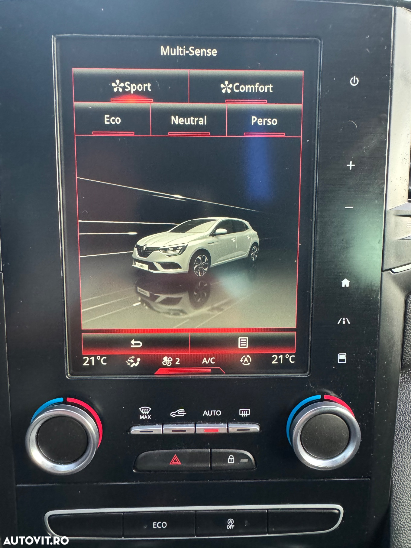 Renault Megane - 25