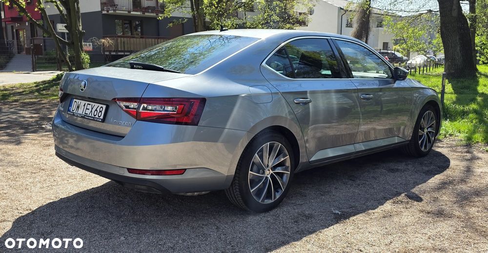 Skoda Superb 1.5 TSI L&K - 7