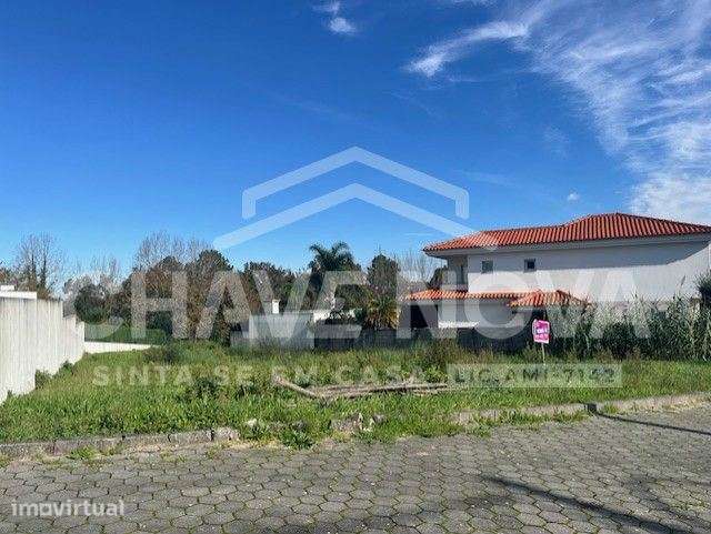 Lote de Terreno p/ Construção de Moradia Isolada em Pedroso - Grande imagem: 3/6