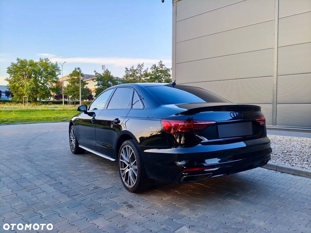 Audi A4 Avant 35 TFSI mHEV S Line S tronic - 3