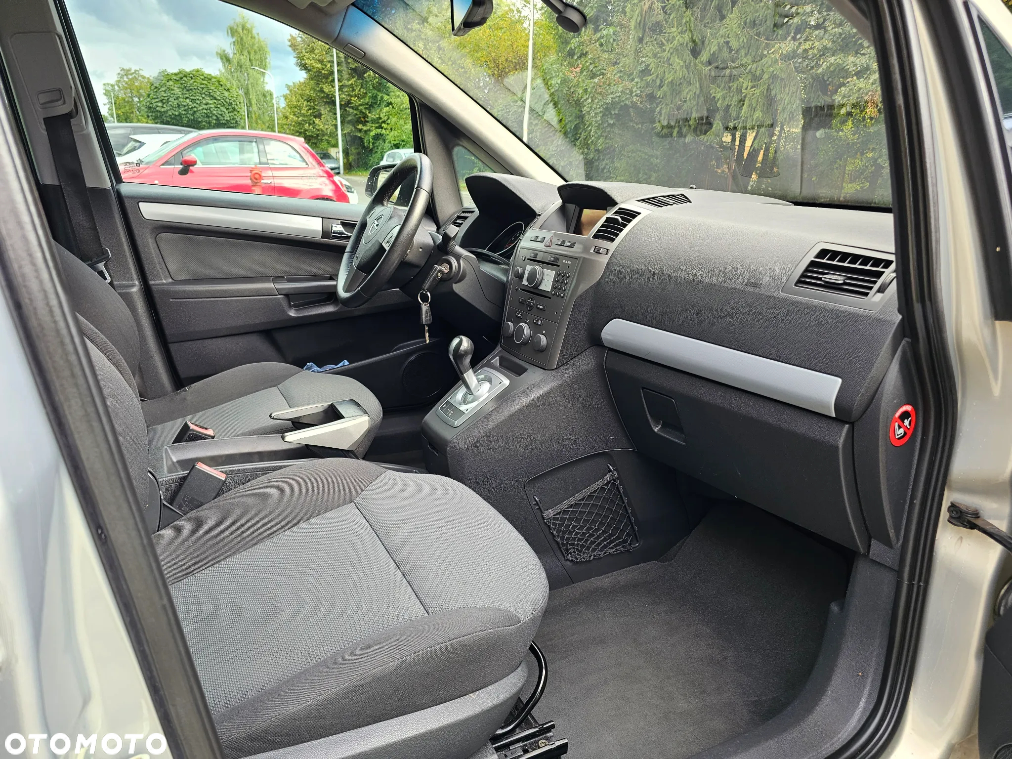 Opel Zafira 1.8 Cosmo Easytronic - 7