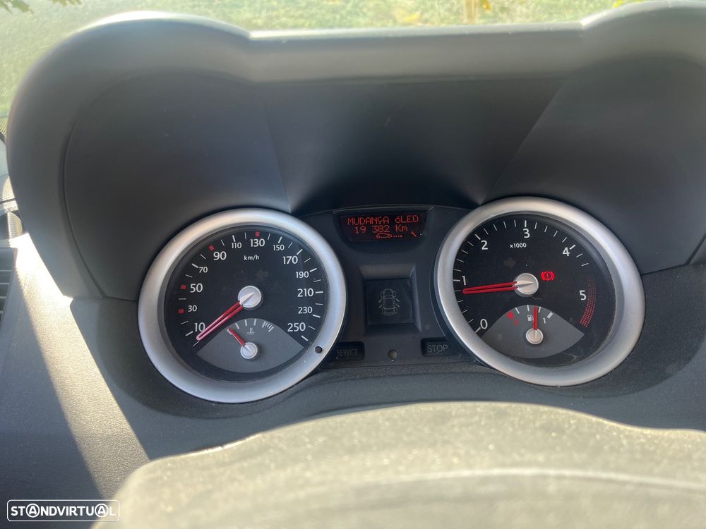 Renault Mégane 1.5 dCi Luxe - 9