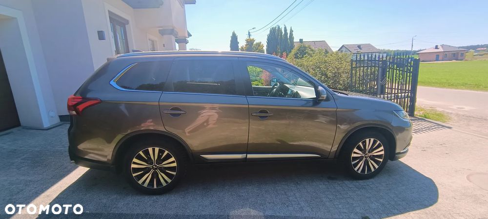 Mitsubishi Outlander 2.0 Intense + SDA 4WD CVT - 4