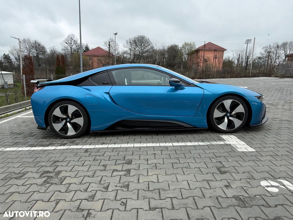 BMW i8 Standard - 16