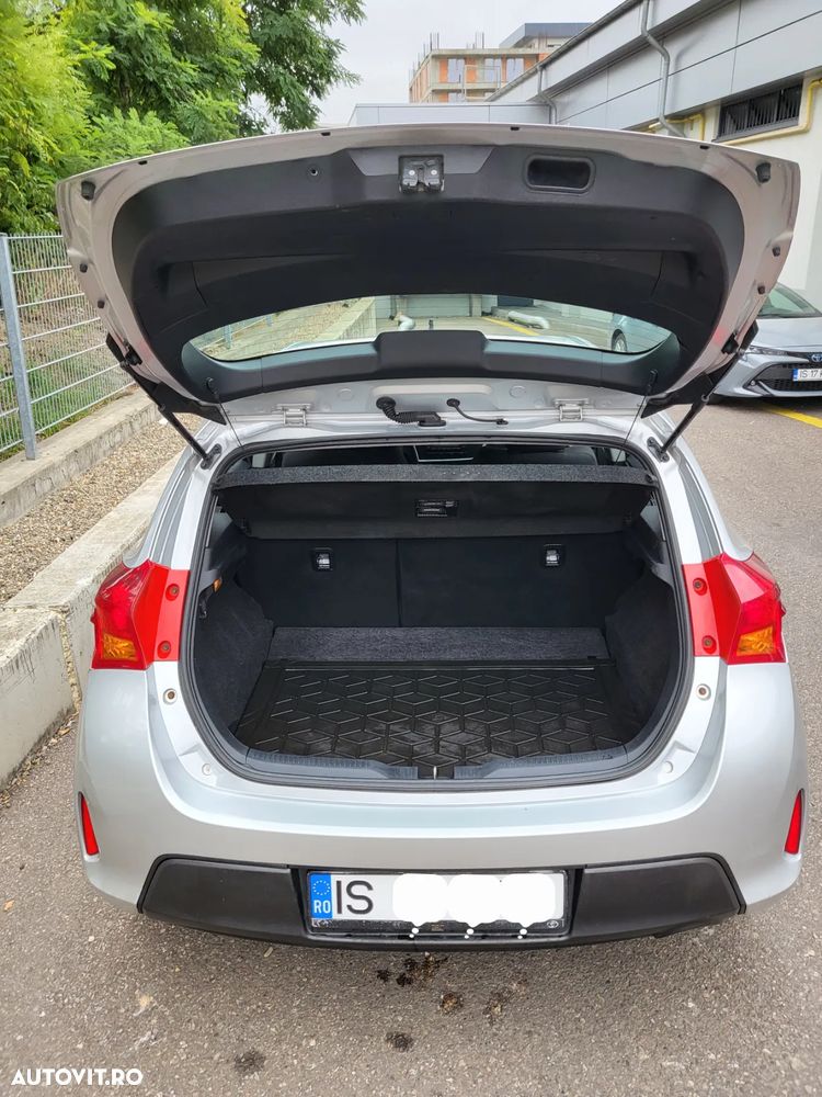 Toyota Auris 1.3 Dual VVT-i Stop&Start Luna - 8