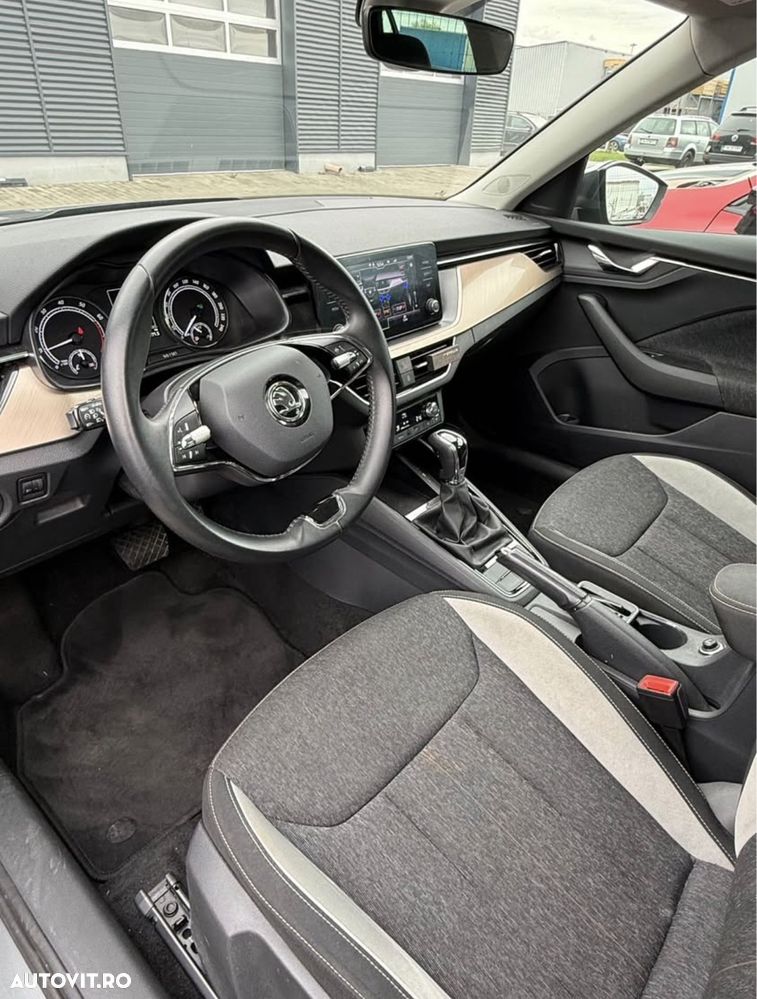 Skoda Kamiq 1.0 TSI DSG Style - 8