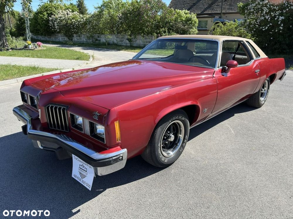 Pontiac Grand-Prix - 4