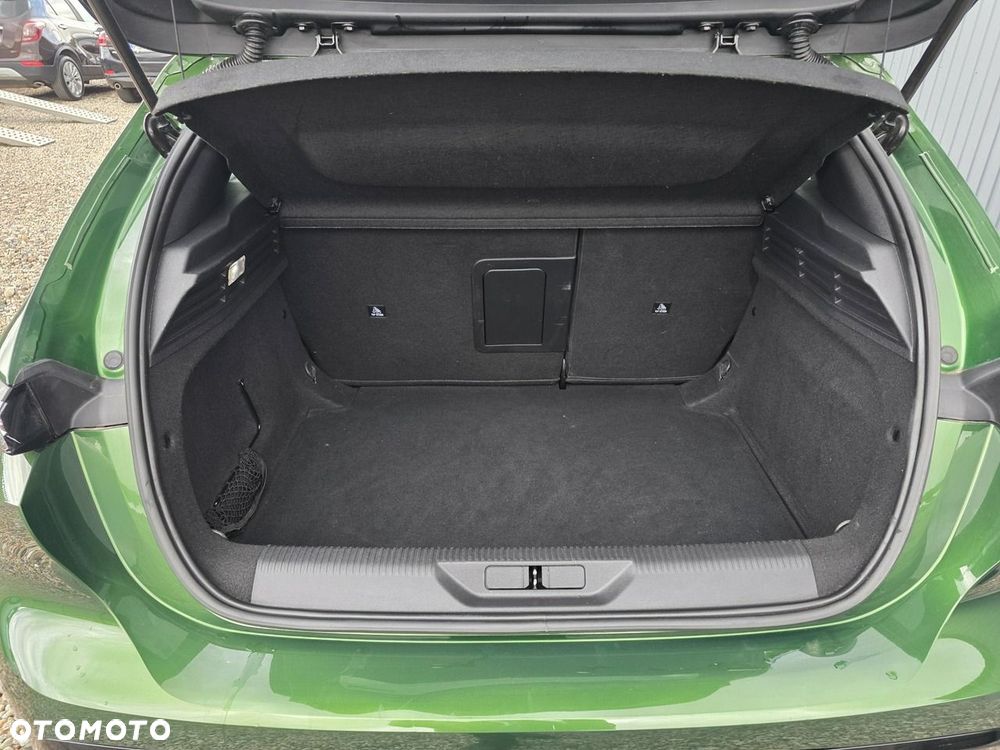 Peugeot 308 1.2 PureTech Allure S&S EAT8 - 23