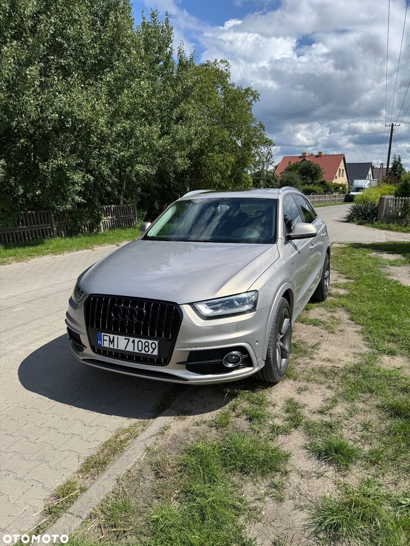 Audi Q3 2.0 TDI - 1