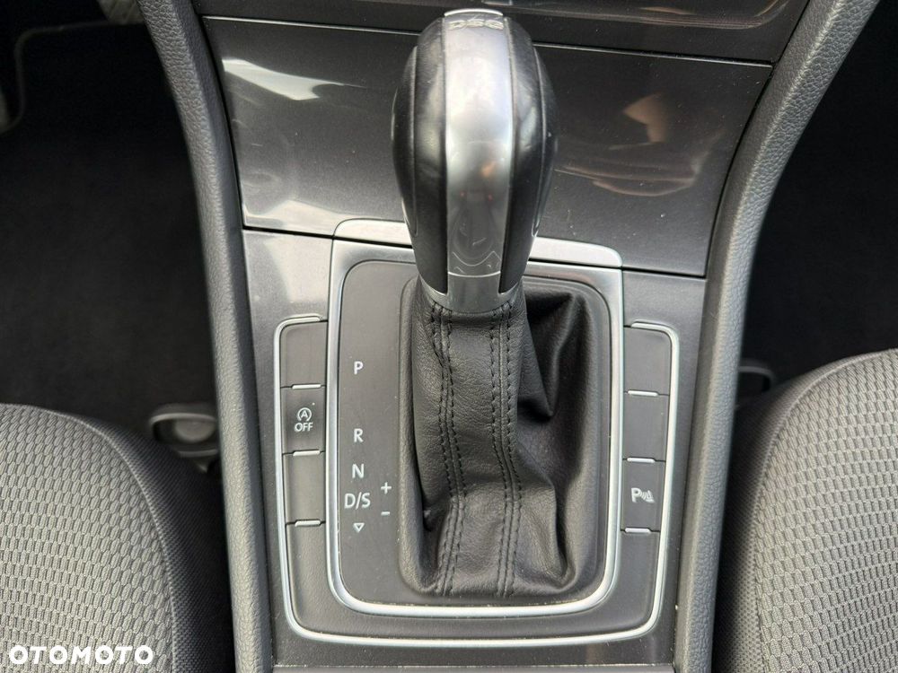 Volkswagen Golf Variant 1.6 TDI BMT Comfortline DSG - 23