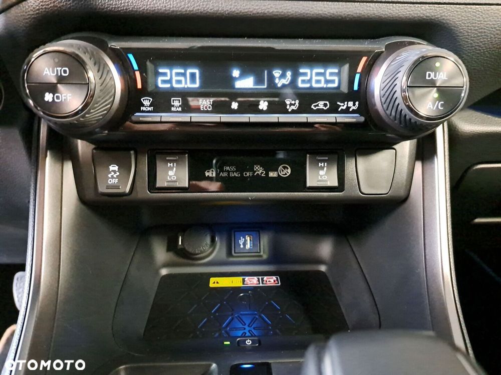 Toyota RAV4 - 30