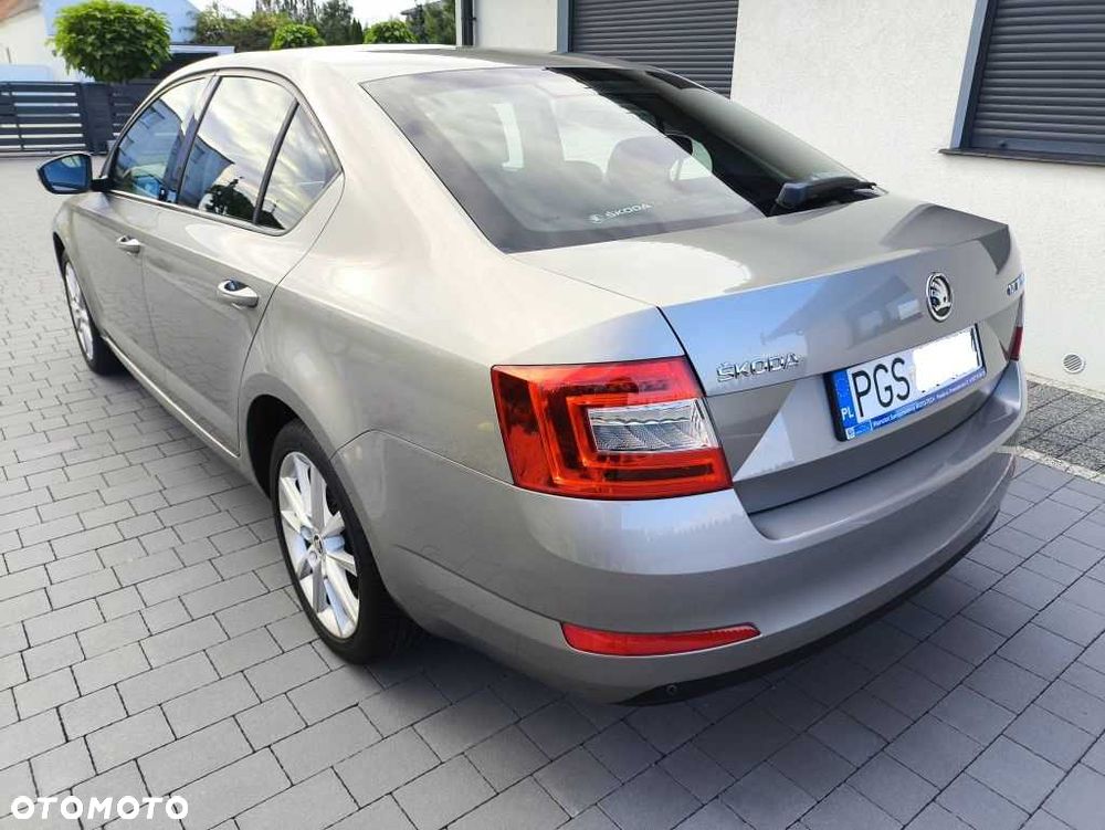 Skoda Octavia - 4