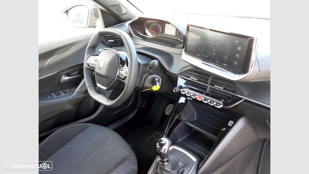 Peugeot 2008 1.2 Style - 21