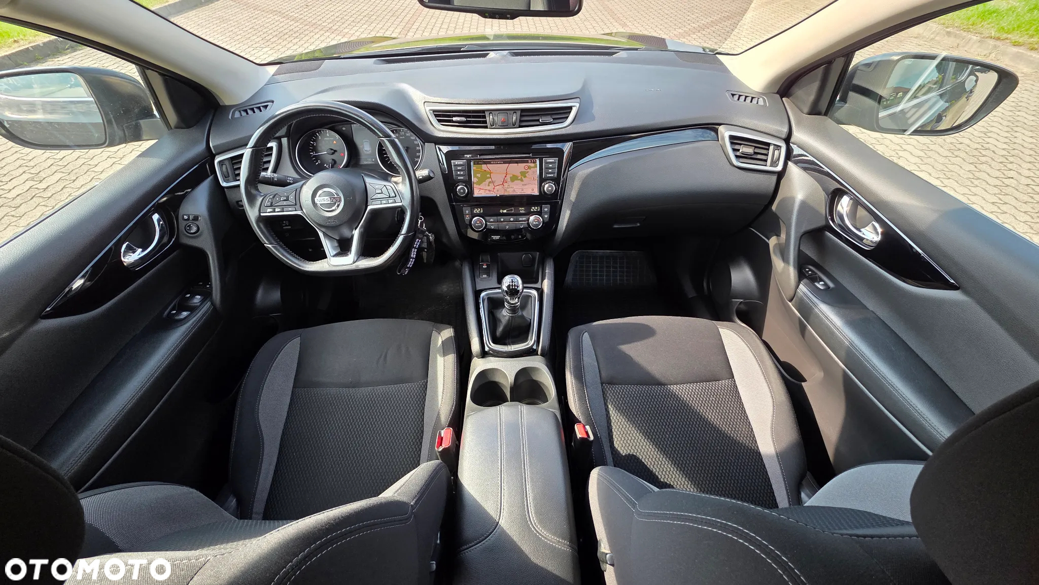 Nissan Qashqai 1.3 DIG-T TEKNA - 14
