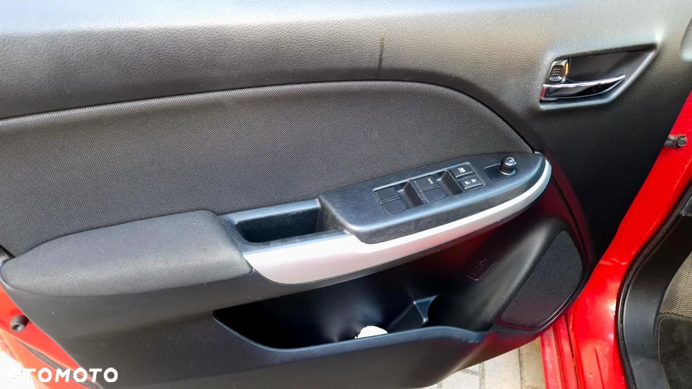 Suzuki Baleno 1.2 Premium Plus - 11