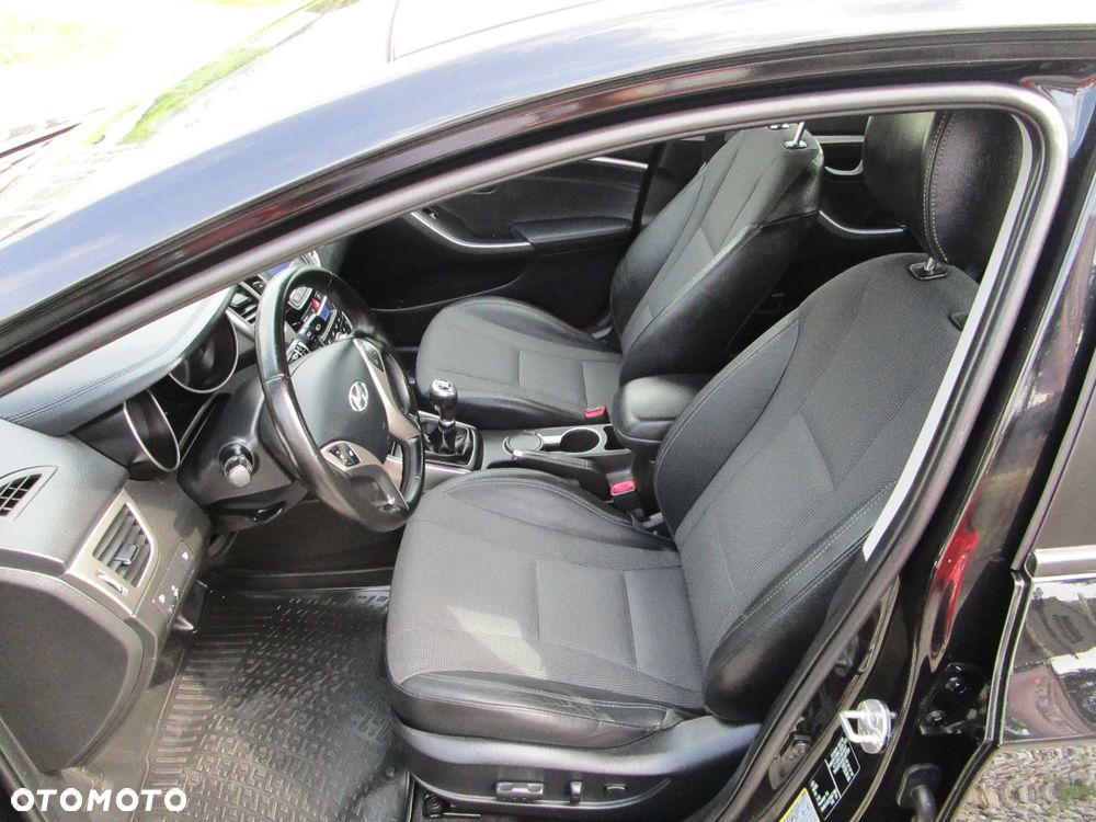 Hyundai i30 1.4 Classic - 22