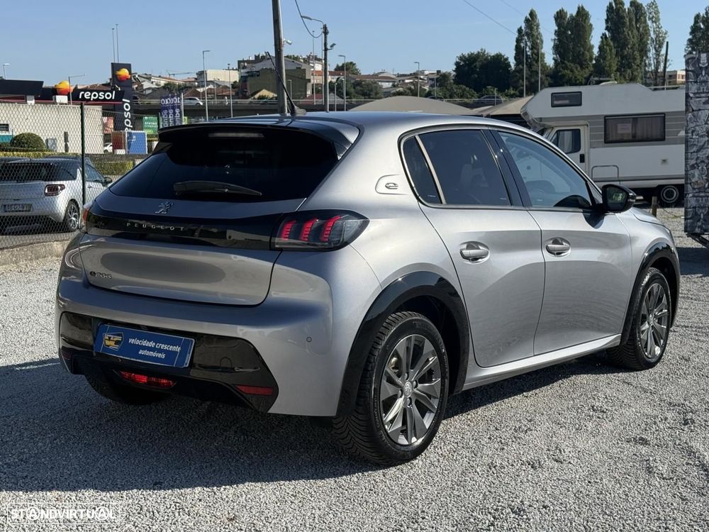 Peugeot e-208 50 kWh Allure - 10