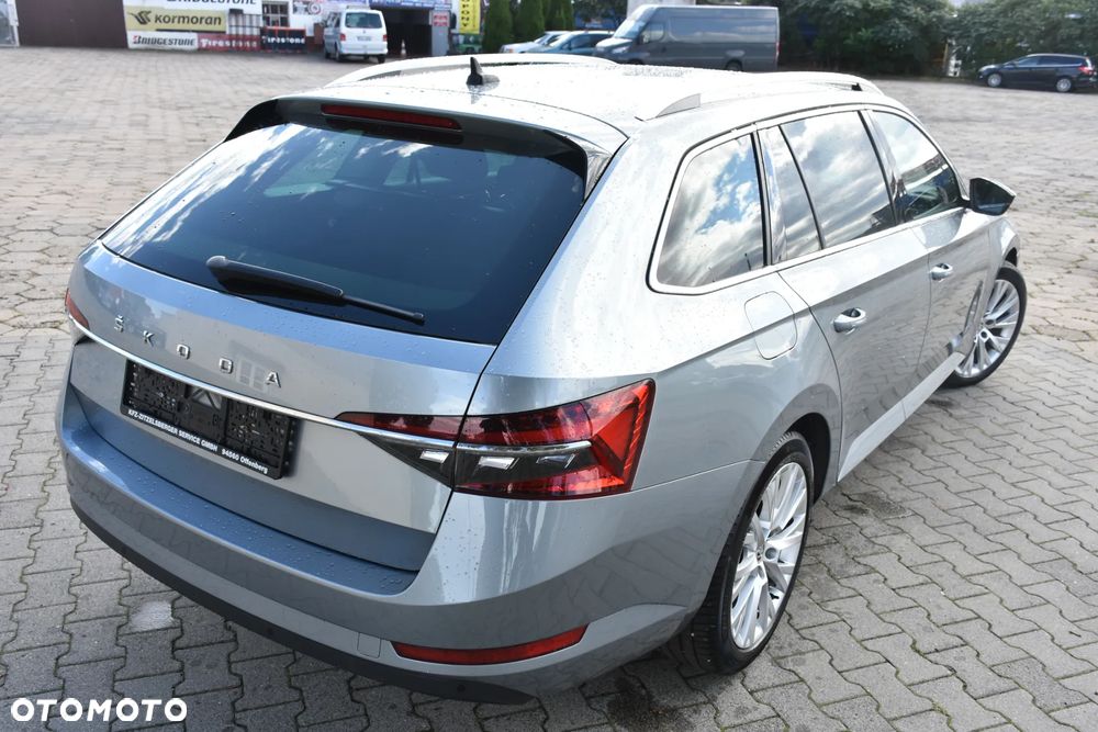Skoda Superb 2.0 TDI DSG Ambition - 3
