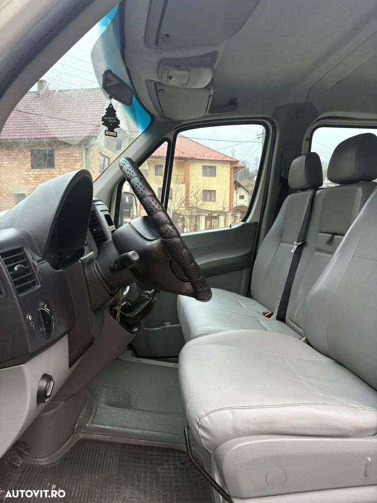 Volkswagen Crafter - 5