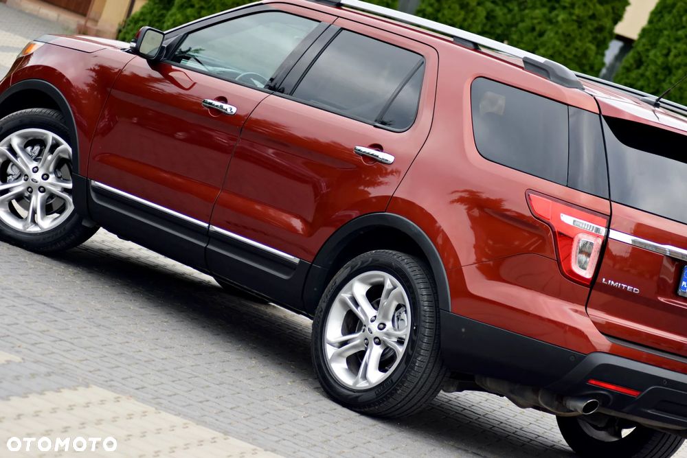 Ford Explorer - 3