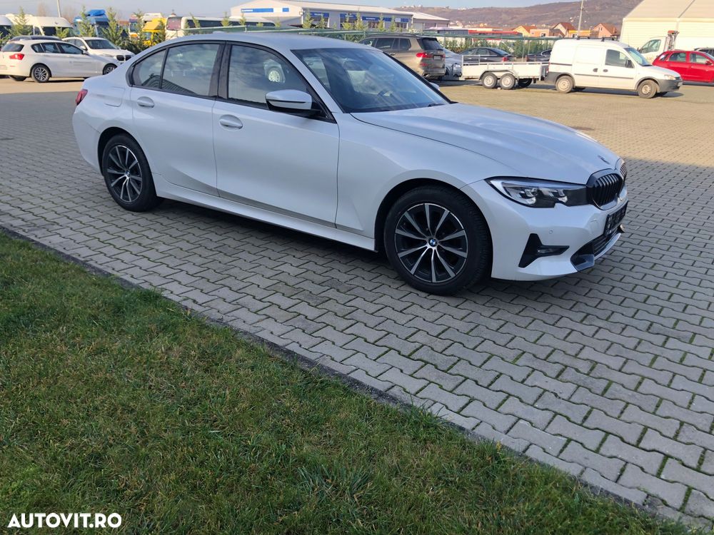BMW Seria 3 320d Aut. Advantage - 2