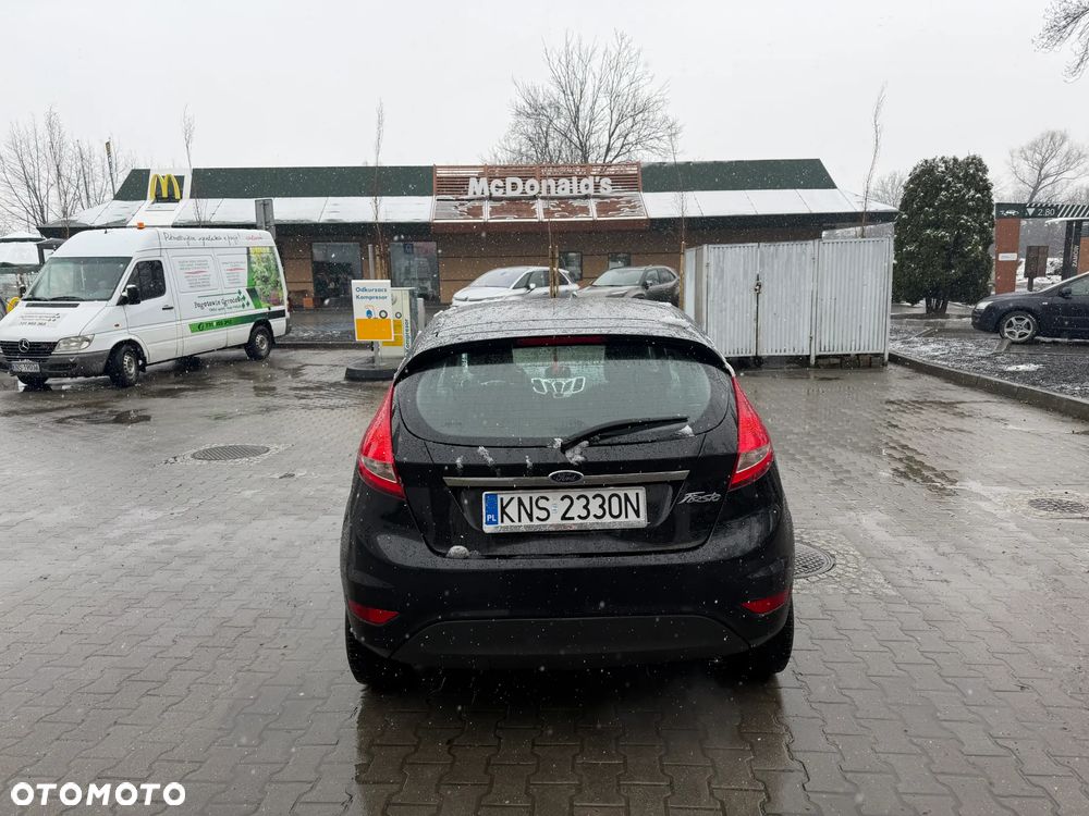 Ford Fiesta 1.25 Ambiente EU5 - 3