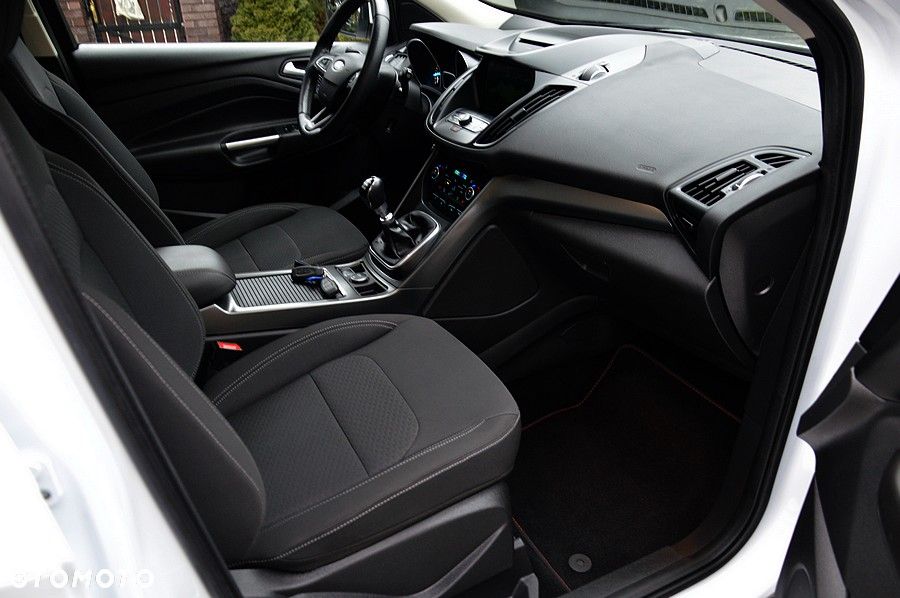 Ford Kuga 1.5 EcoBoost 2x4 SYNC - 22