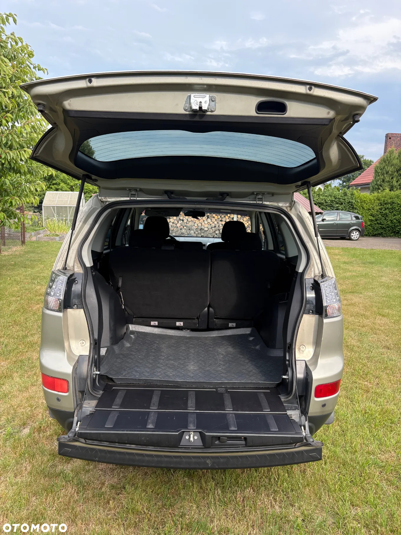 Mitsubishi Outlander 2.0 DID Instyle - 13