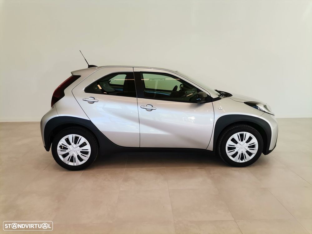 Toyota Aygo X - 18