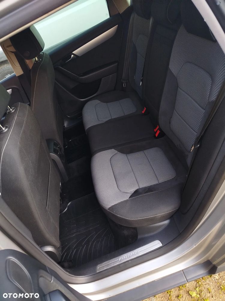 Volkswagen Passat - 9