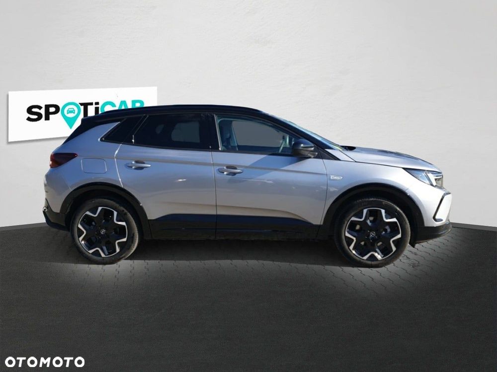 Opel Grandland 1.2 T GS Advanced S&S - 4