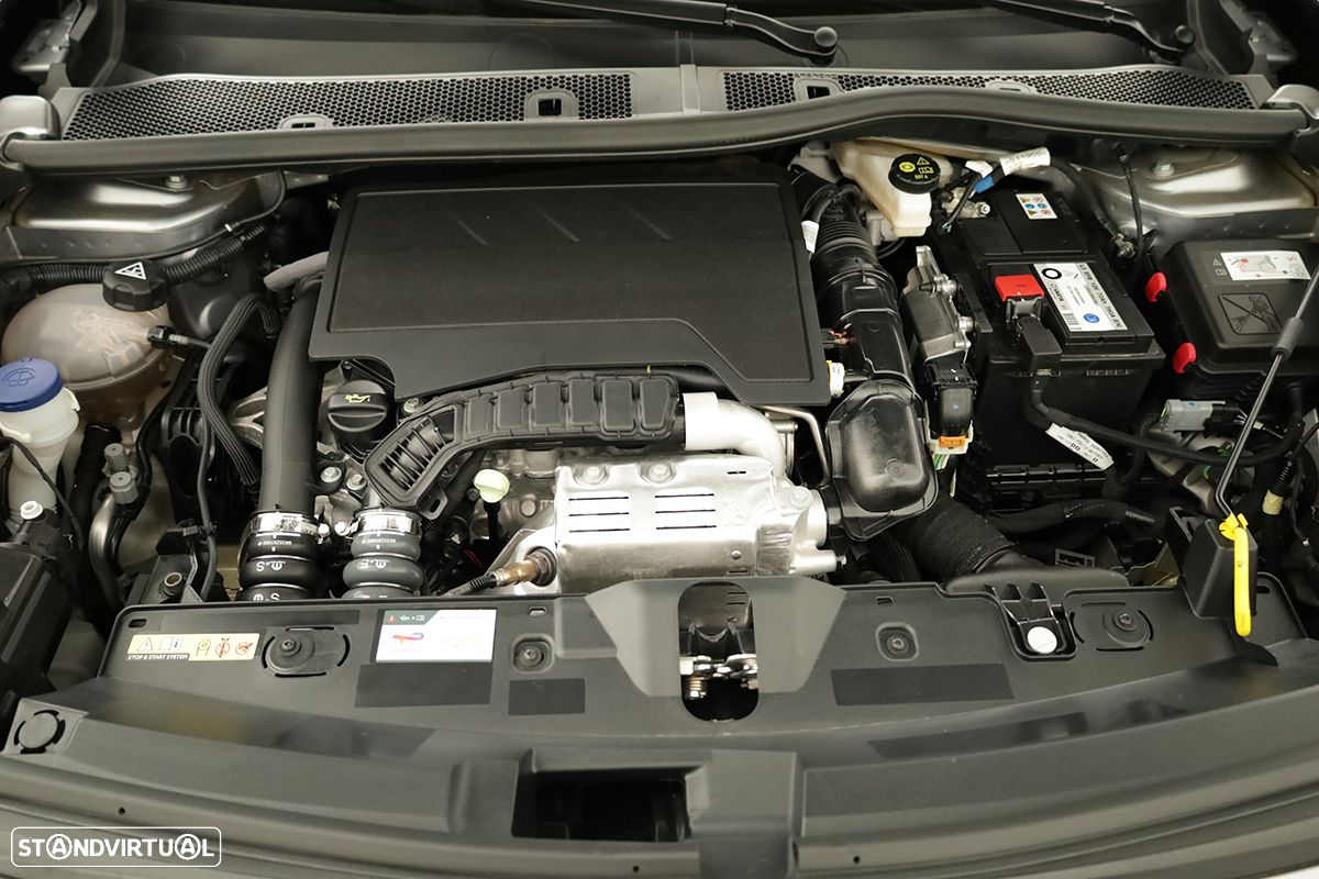Peugeot 2008 1.2 PureTech Allure - 26