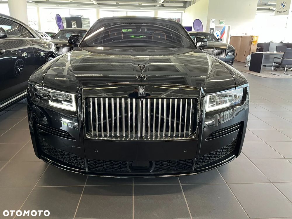 Rolls-Royce Ghost Black Badge - 21