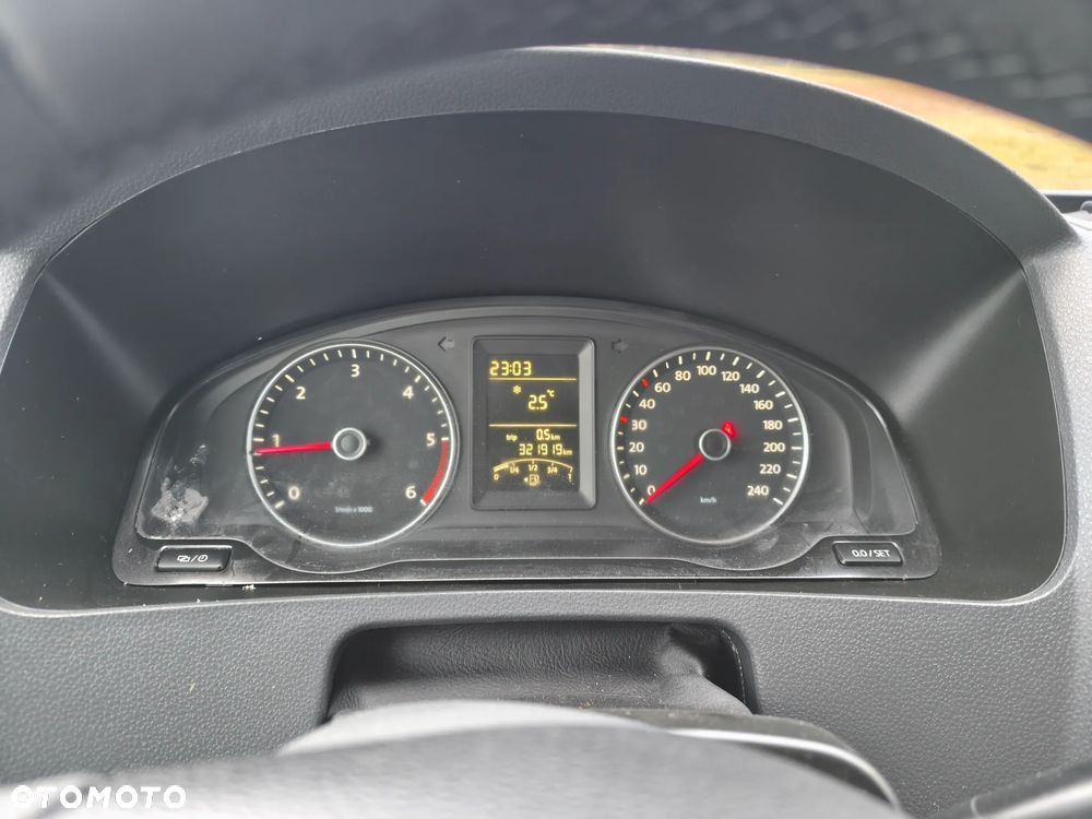 Volkswagen Transporter - 19