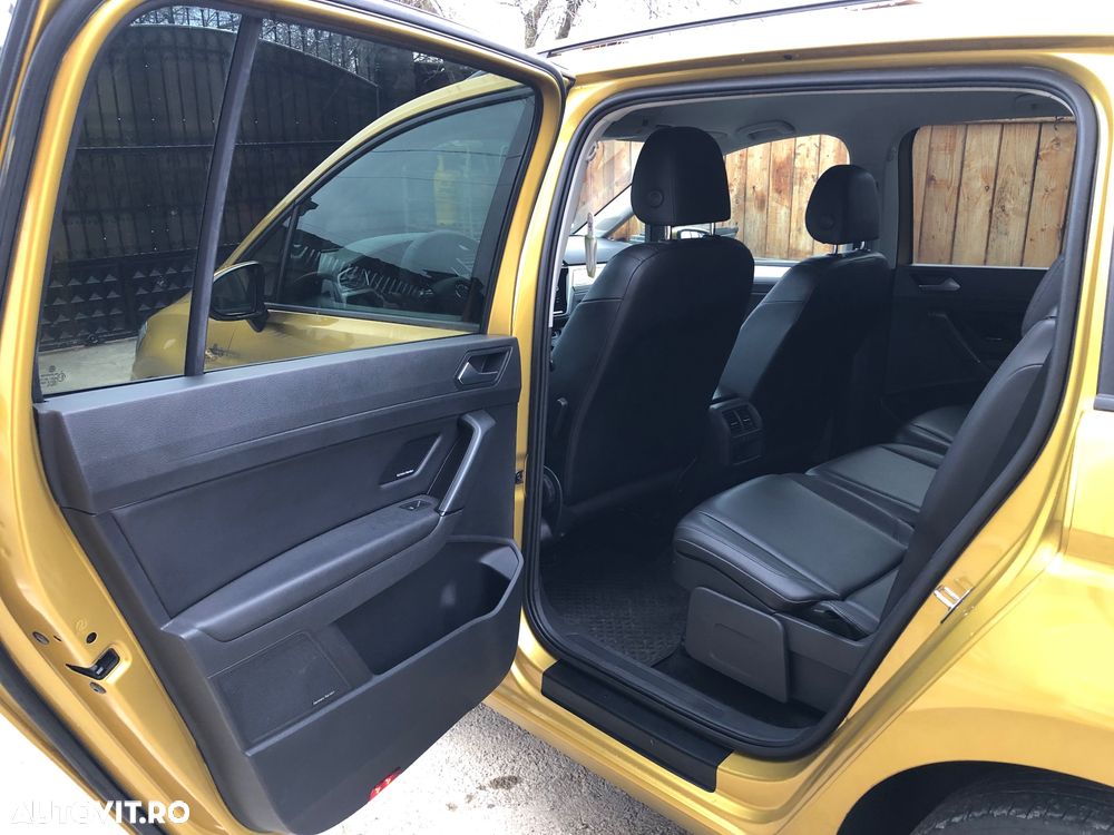 Volkswagen Touran 2.0 TDI SCR DSG Comfortline - 12